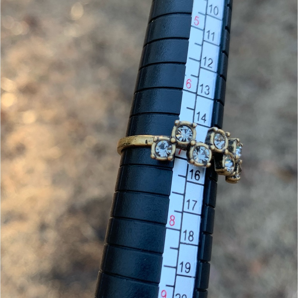 Rhinestone Ring - Picture 11 of 16